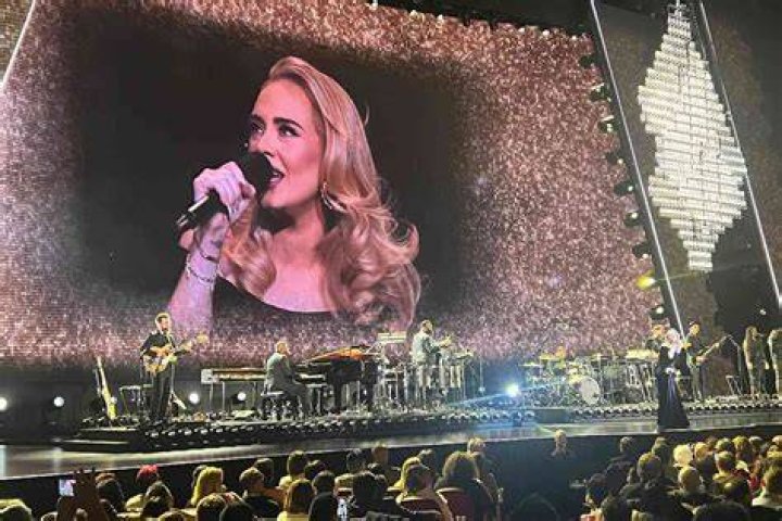 
Adele Extends Her ‘Weekends With’ Las Vegas Residency 