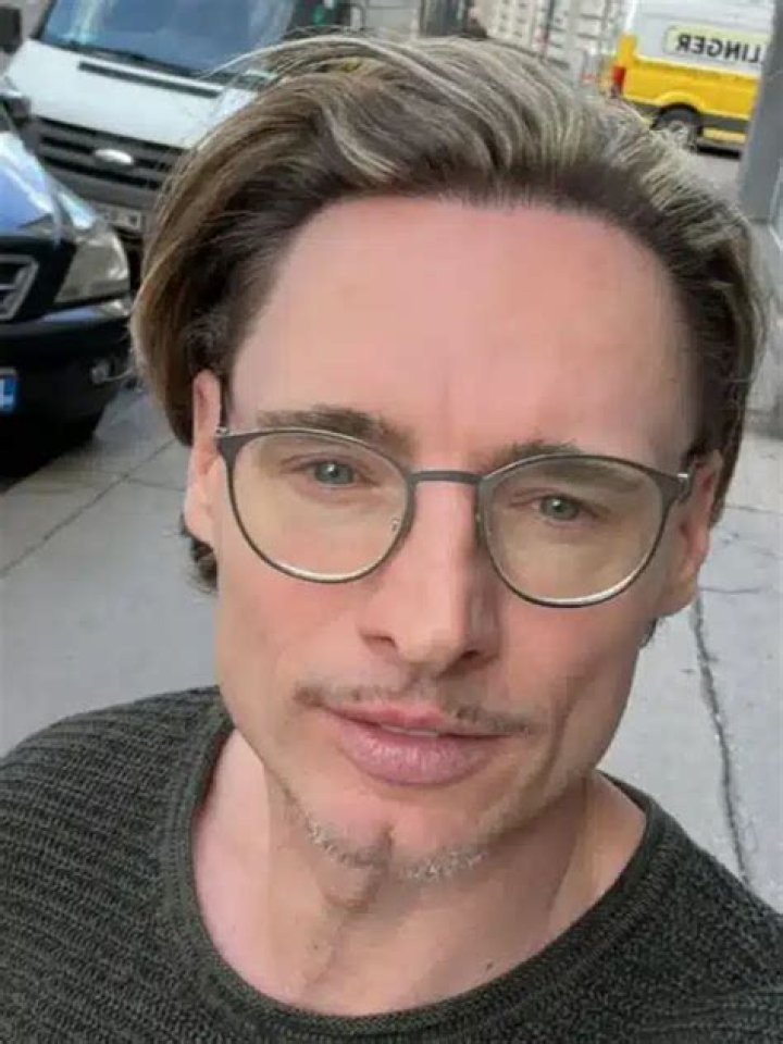 
Adrián Zela Height, Weight, Net Worth, Age, Wiki, Who, Instagram, Biography 