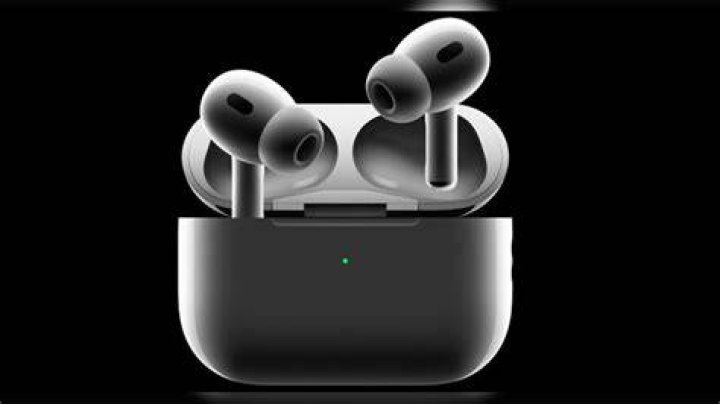 
Apple leads global TWS market, eyes more share with new AirPods Pro 