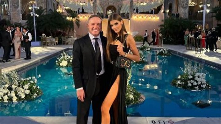 
Are Lenny Hochstein and Katharina Mazepa Really Dating? He Seamingly Confirms Split Rumors With Wife Lisa 