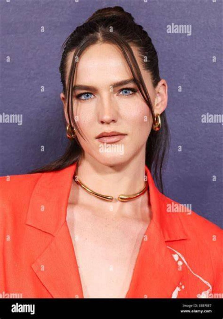 
Catharina Hilgert Height, Net Worth, Age, Who, Facts, Biography, Wiki 