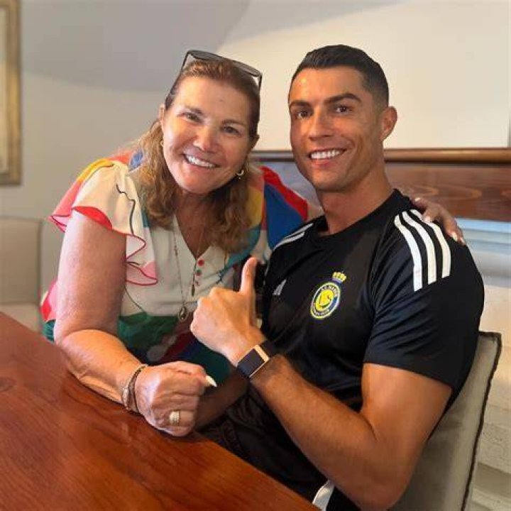 Cristiano Ronaldo Wiki, Height, Age, Wife, Biography, Net Worth