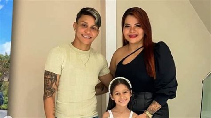 Is Amanda Lemos Gay? Sexuality & Partner Karina Ximenes Revealed