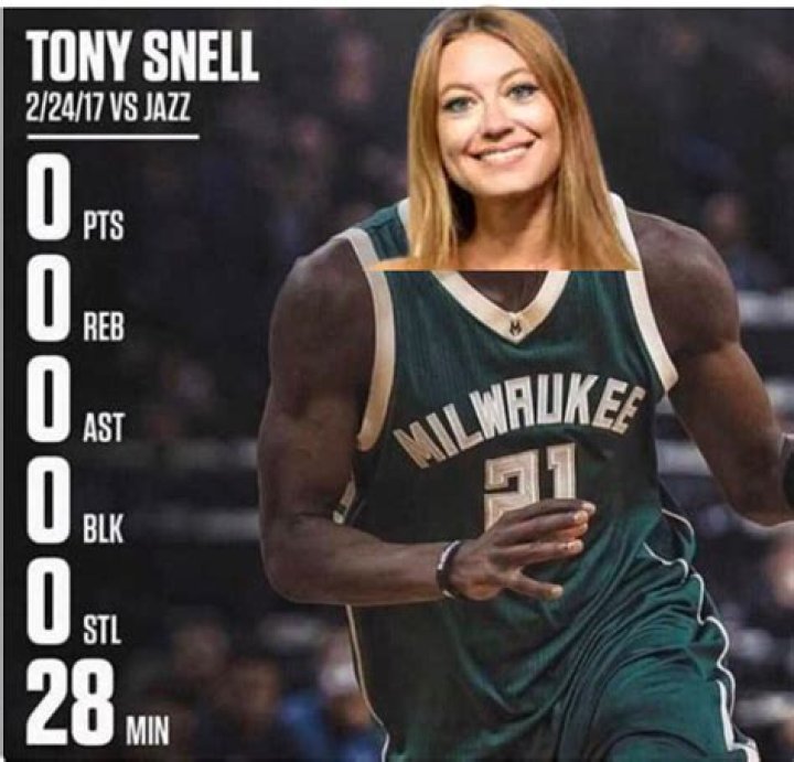 
Is Kelly Keegs Fired? Barstool Sports Host Details To Know 