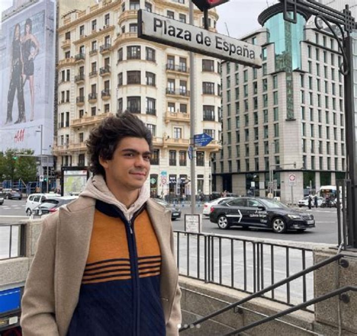 Iñaki Godoy wife: Is Iñaki Godoy married?