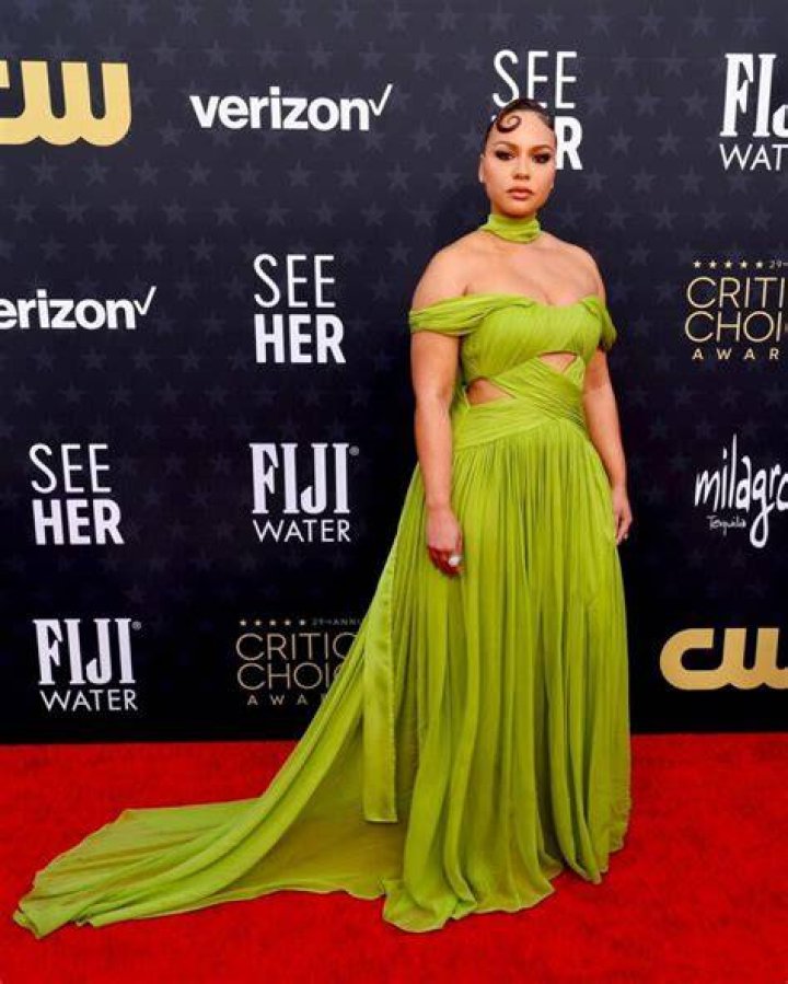 Jasmine Cephas Jones Height, Weight, Net Worth, Age, Wiki, Who, Instagram, Biography