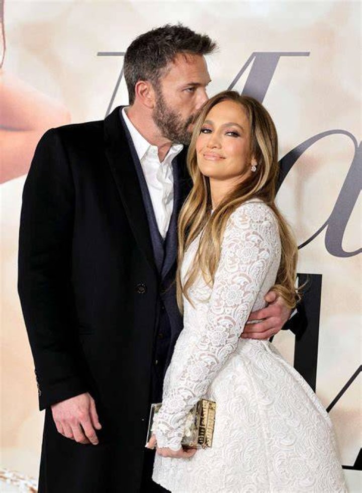 
Jennifer Lopez Got Married To Her Long Time Boyfriend Ben Affleck In Las Vegas 