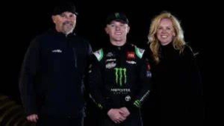 
Jett Gibbs 5 Facts: Coy Gibbs Son Is 15 And An Athlete 