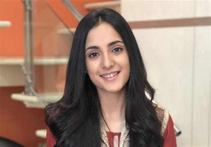 Kanikka Kapur Affairs Height, Weight, Net Worth, Age, Birthday, Wikipedia, Who, Instagram, Biography