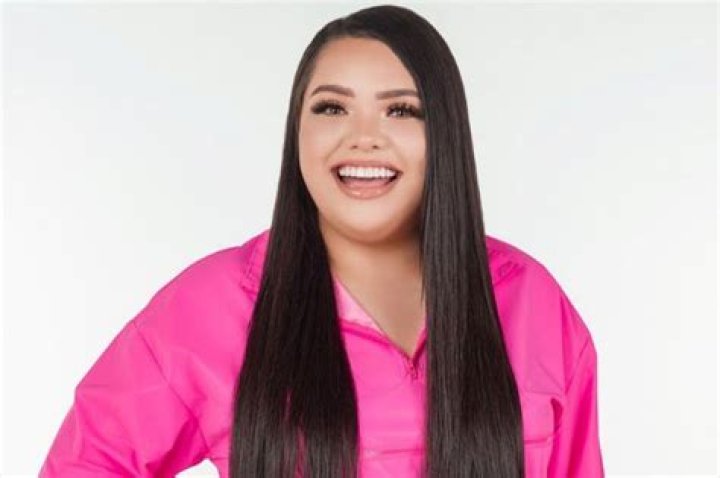 Karina Garcia Height, Weight, Net Worth, Age, Birthday, Wikipedia, Who, Instagram, Biography