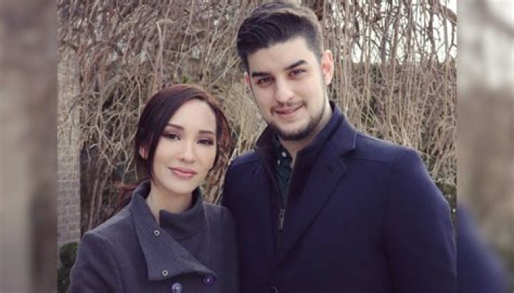 Lauren Chen Husband: Is Canadian Youtuber Lauren Chen Married?