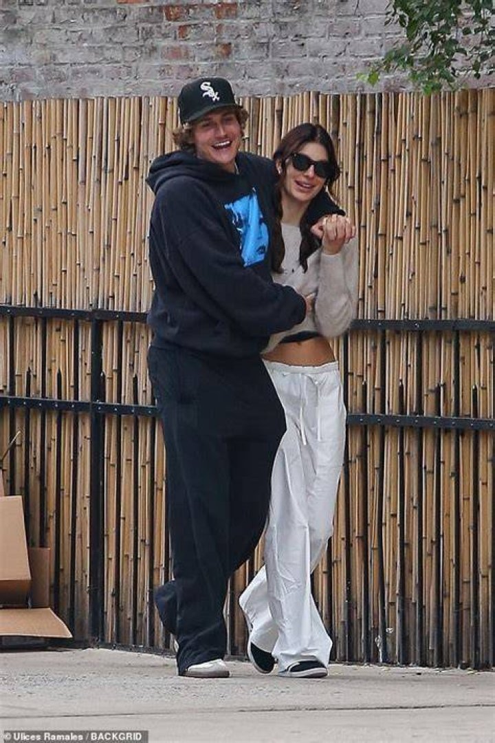 
Leonardo DiCaprio steps out in NYC after ex-girlfriend Camila Morrone shifts to new apartment 