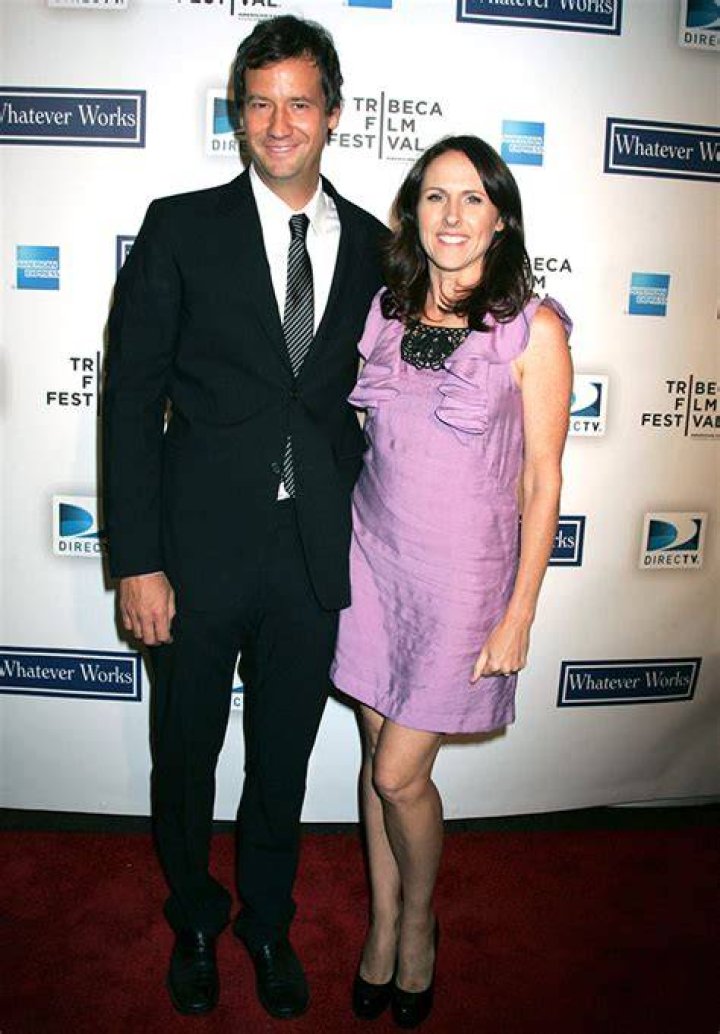 
Molly Shannon Husband Fritz Chesnut Is A Visual Artist With A Net Worth of Over $3 Million 