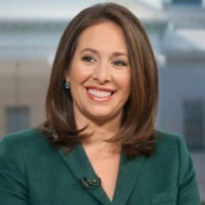 Nancy Cordes Biography, Age, Husband, Parents, CBS, Salary, and Net Worth