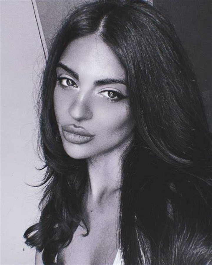 Newsha Syeh Height, Weight, Net Worth, Age, Birthday, Wikipedia, Who, Nationality, Biography
