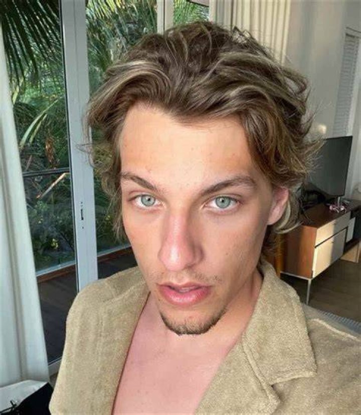 Nick Vandenberg Age, Birthday, Wikipedia, Who, Nationality, Biography