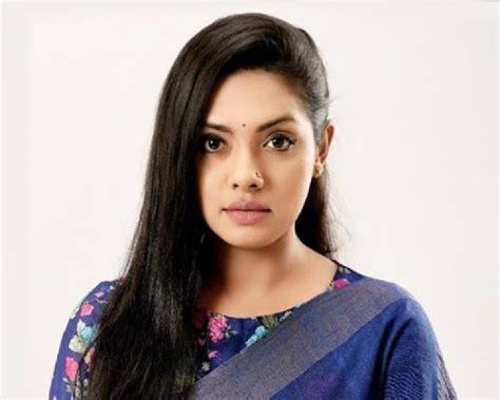Nusrat Imroz Tisha Height, Weight, Net Worth, Age, Birthday, Wikipedia, Who, Instagram, Biography