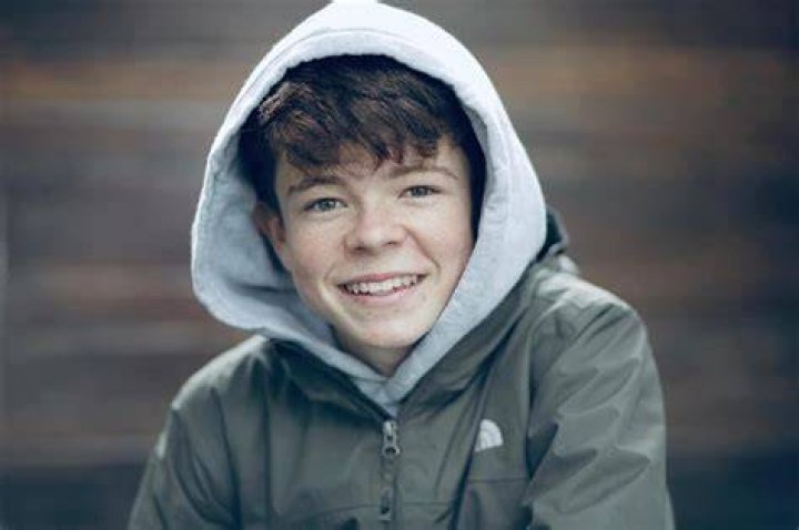 Paddy Holland Height, Weight, Net Worth, Age, Wiki, Who, Instagram, Biography