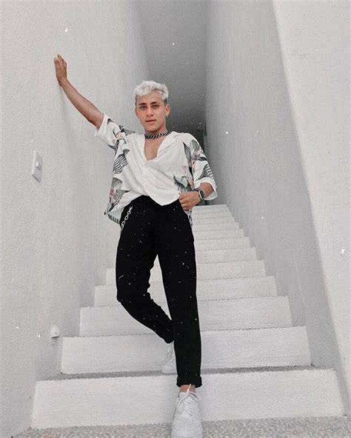 Rod Contreras (TikTok Star) Wiki, Bio, Age, Height, Weight, Dating, Girlfriend, Net Worth, Career, Facts
