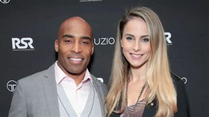 Tiki Barber Net Worth: Bio-Wiki, Age, Twin Brother, Wife, Children, Height