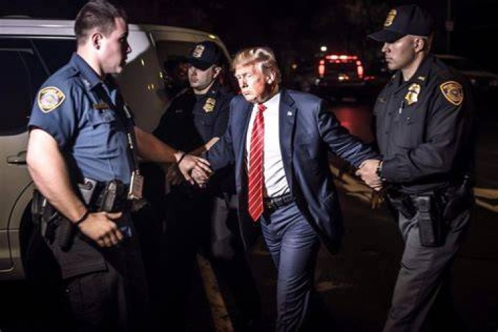 
Was Donald Trump arrested? Viral tweet debunked 