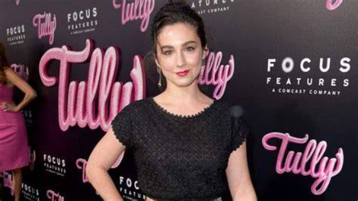 What is Molly Ephraim doing now? Measurements, Husband
