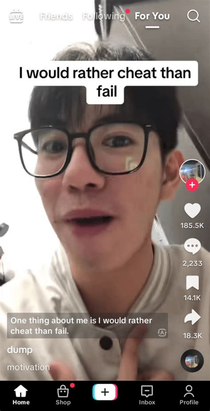 Who Is hhhhggggllll Tiktok? Reddit Discussion and Video Explained