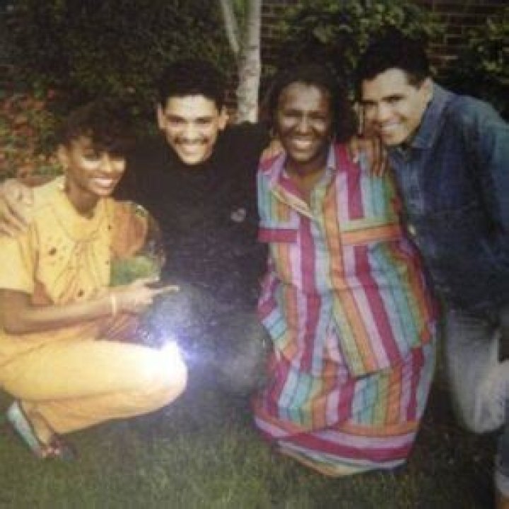 
Who Is Teri DeBarge? Who Is Her Husband 