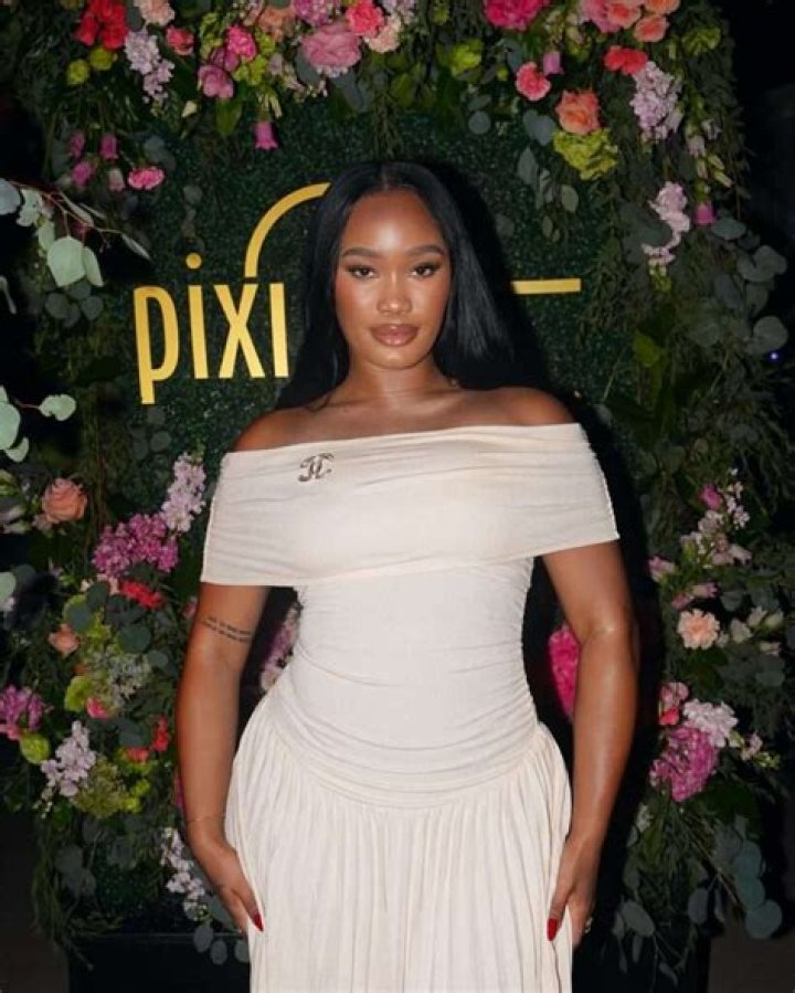 Zelie Timothy Height, Weight, Net Worth, Age, Birthday, Wikipedia, Who, Instagram, Biography
